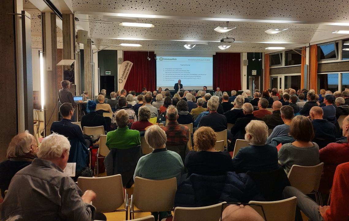Generalversammlung der Genossenschaft ErdwärmeDich Anergienetze eG vom 30.10.2025. Foto: Andreas Kisters