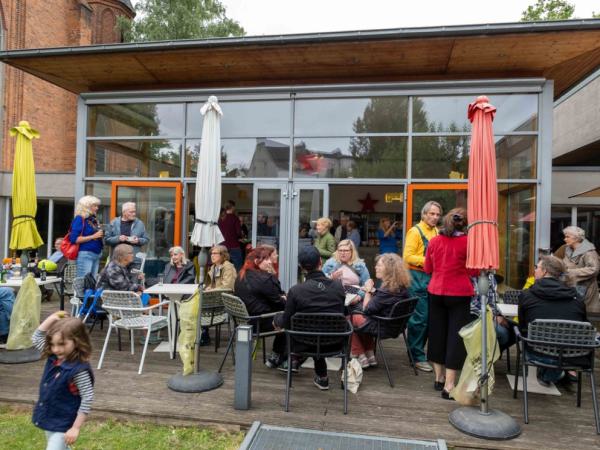 Gründungsfest der Genossenschaft am 02.06.2024 in der Friedensgemeinde/Humboldtstraße